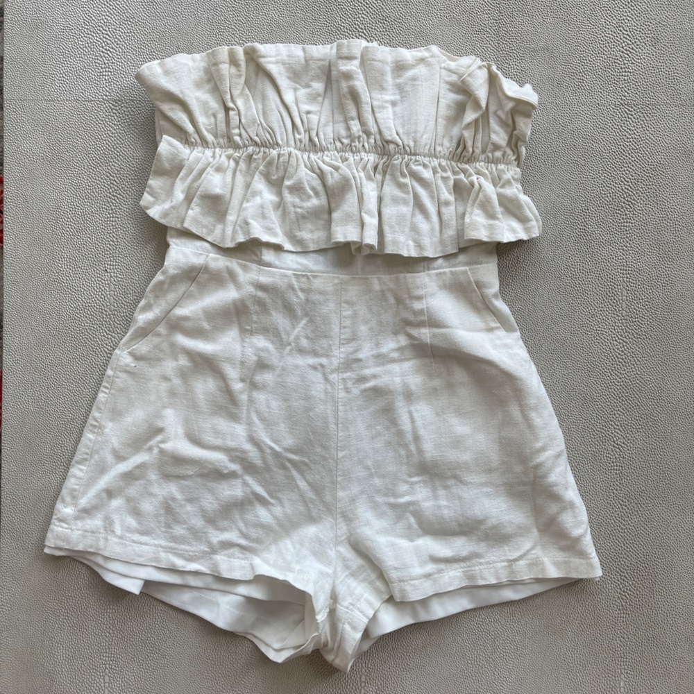 Princess Polly romper!